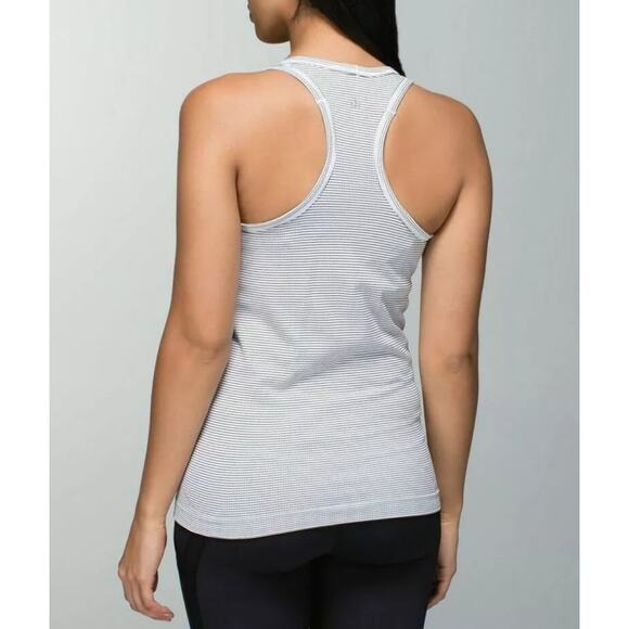 Lululemon Swiftly Tech Racerback SZ 6 Black White Stripe - Picture 2 of 9